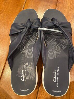 Clarks Cloudsteppers‎ Womens 9 Arla Kaylie Navy Blue Thong Sandals Flip Flops
